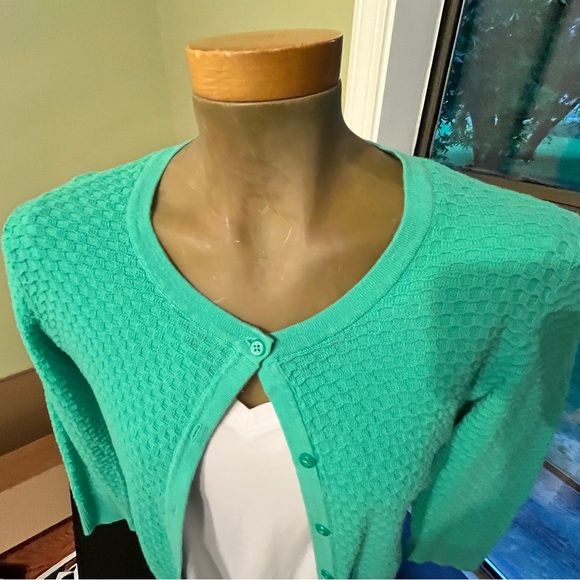 Merona Kelly Green Lightweight Cardigan with 3/4 sleeves, Size M - Picture 8 of 14